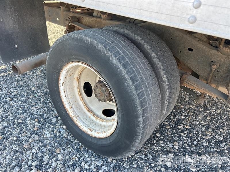 Ford Commercial E350 4x2 Van Truck (Inoperable) Kofferaufbau