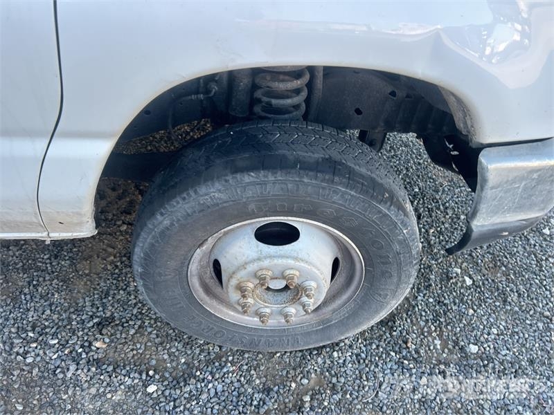 Ford E-350 4x2 Van Truck (Inoperable) Φορτηγά Κόφα