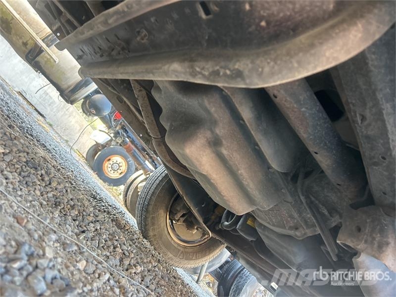 Ford E-350 4x2 Van Truck (Inoperable) Φορτηγά Κόφα