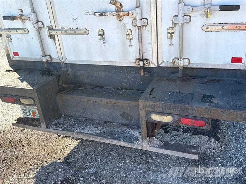 Ford E-350 4x2 Van Truck (Inoperable) Camion Fourgon