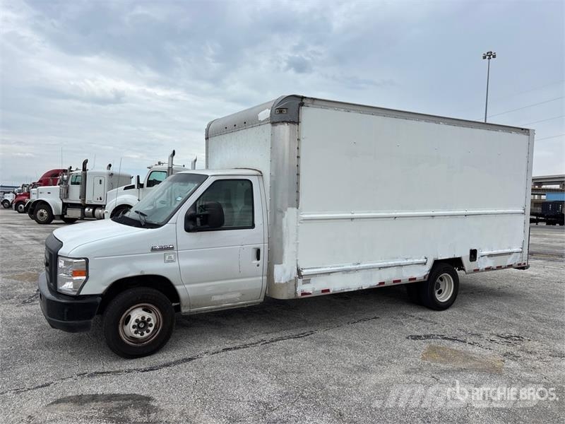 Ford E-350 4x2 Van Truck Грузовики-Фургоны