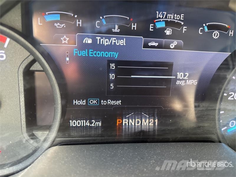 Ford E-350 4x2 Van Truck Camiones con caja de remolque