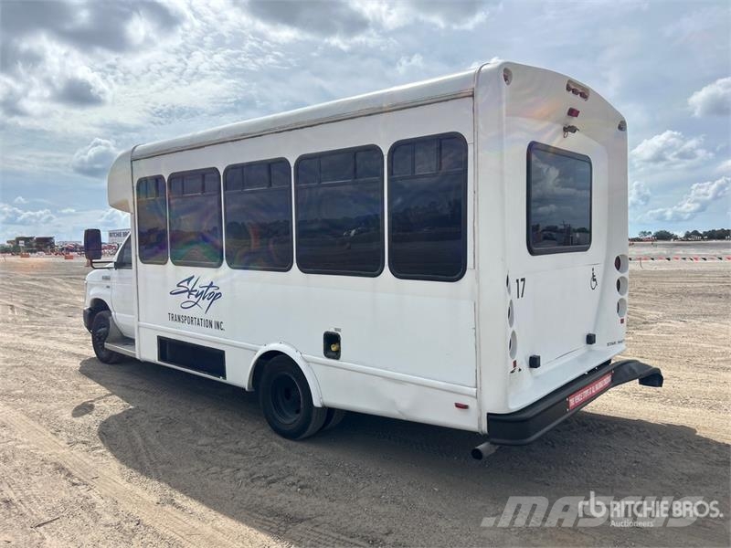 Ford E-350 Starcraft Bus Mini-ônibus