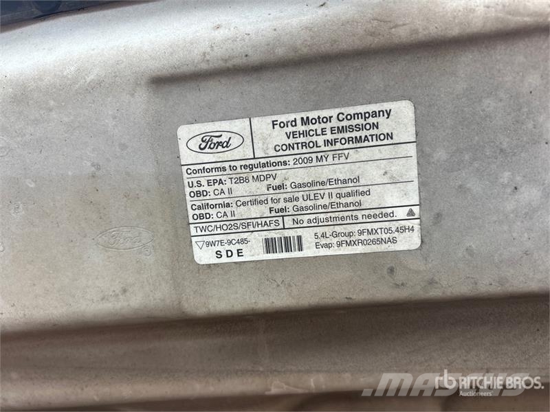 Ford E-350 Super Duty Dostavna vozila / kombiji