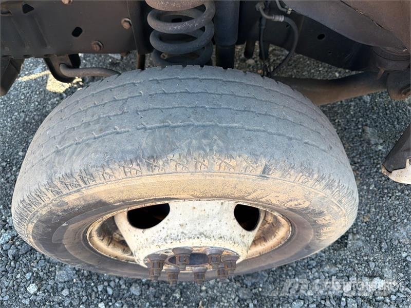 Ford E-350 Super Duty 4x2 Van Truck Sanduk kamioni