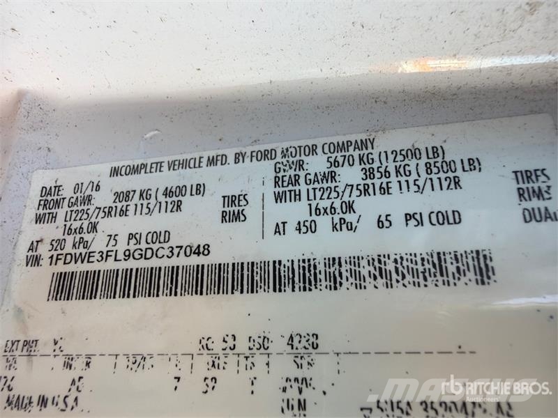 Ford E-350 Super Duty 4x2 Van Truck Sanduk kamioni