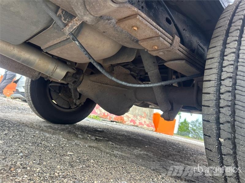 Ford E-350 Super Duty Dostavna vozila / kombiji