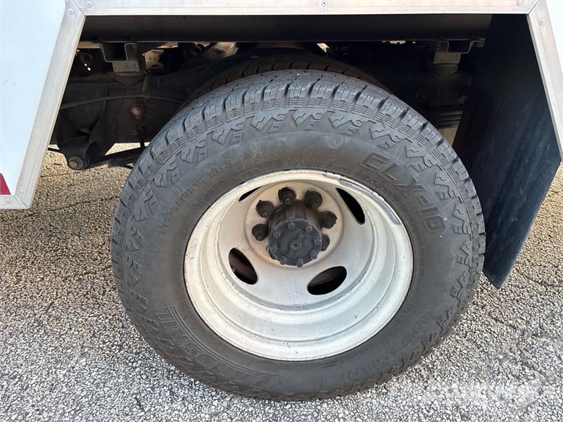 Ford E-350 Van Truck 貨箱式卡車
