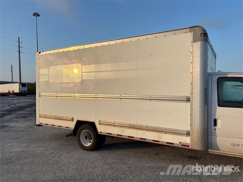Ford E-350 Van Truck 貨箱式卡車