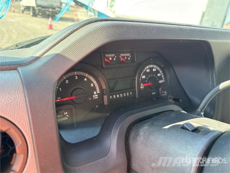 Ford E-350 Van Truck (Inoperable) Каросерии