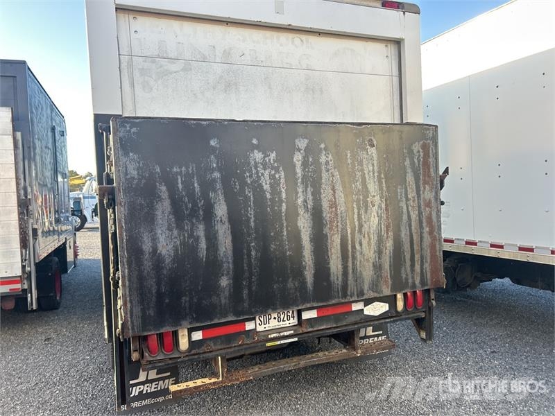 Ford E-450 Econoline 4x2 Refrigerated Truck Camiones con temperatura controlada