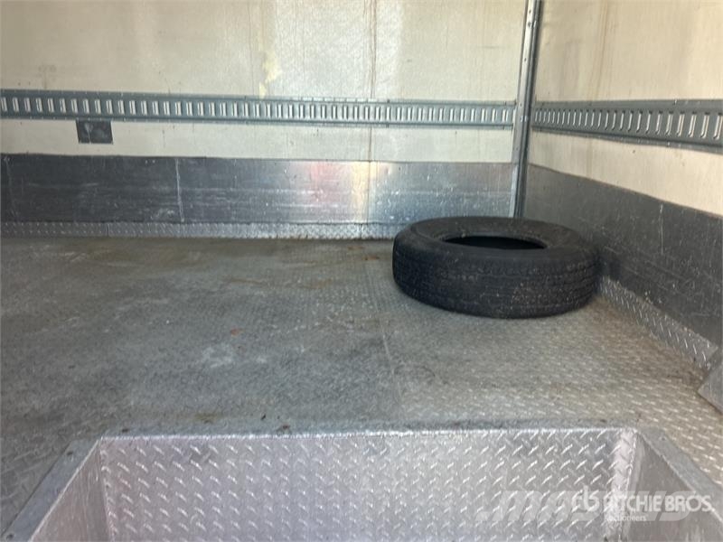 Ford E-450 Econoline 4x2 Refrigerated Truck Camiones con temperatura controlada