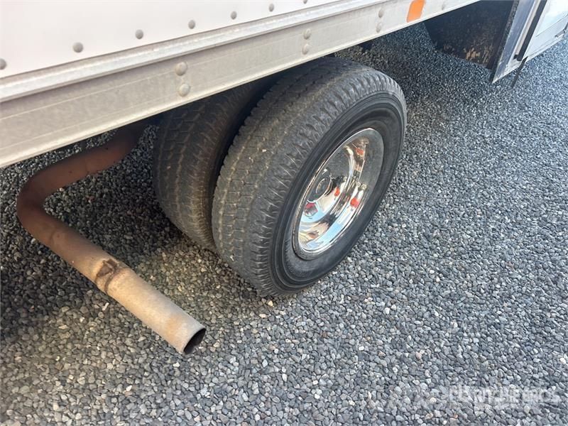 Ford E-450 Econoline 4x2 Refrigerated Truck Camiones con temperatura controlada