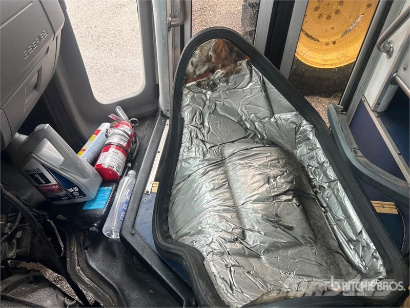 Ford E-450 Starcraft 4x2 8-Seat Transit Bus Mini avtobusi