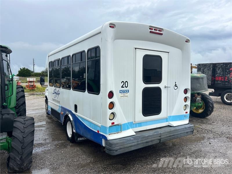 Ford E-450 Starcraft 4x2 8-Seat Transit Bus Mini avtobusi