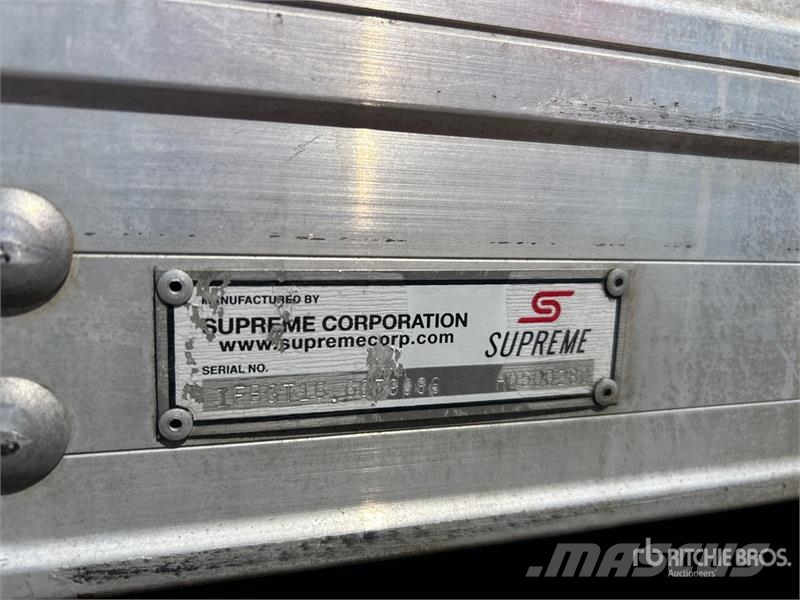 Ford E350 4x2 Van Truck (Inoperable) 厢式货车