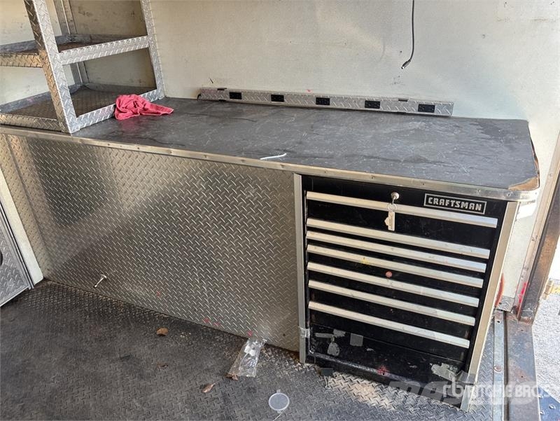 Ford E450 4x2 Van Truck (Inoperable) Box body trucks