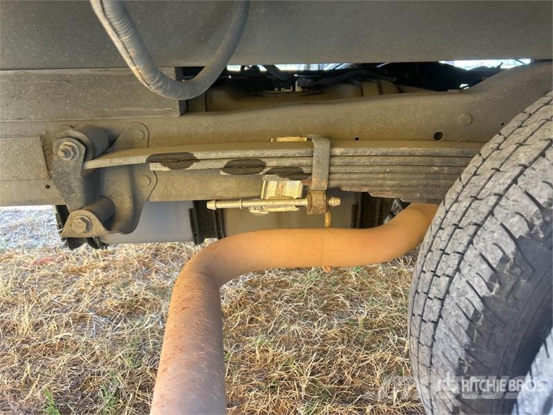 Ford E450 4x2 Van Truck (Inoperable) Skåpbilar