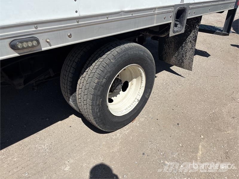 Ford E450 4x2 Van Truck (Inoperable) Box body trucks