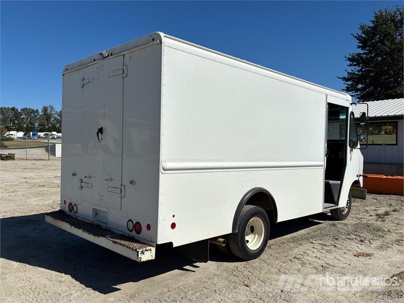 Ford Econoline 4x2 Step Van Box body