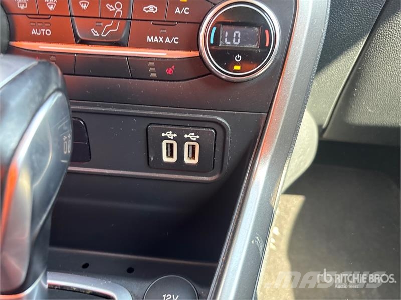 Ford Ecosport 2WD SUV Automašīnas