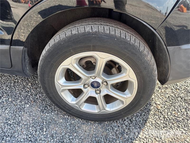 Ford Ecosport 2WD SUV Automašīnas