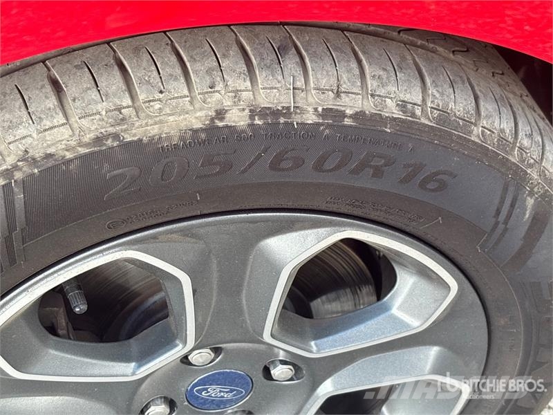 Ford EcoSport 2WD SUV Cars