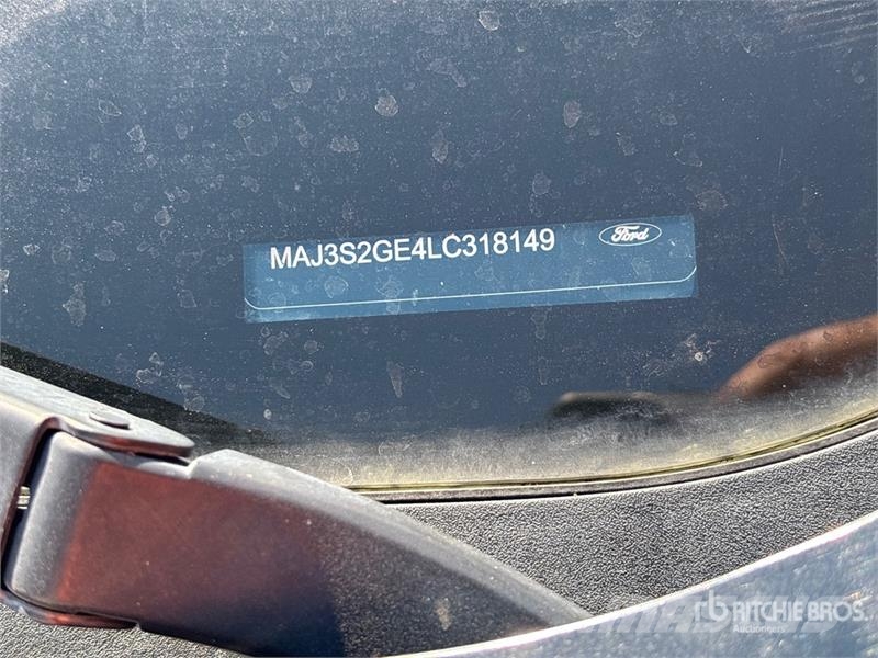 Ford Ecosport 2WD SUV Automašīnas