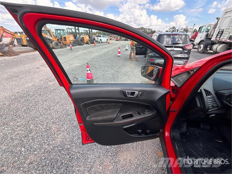 Ford EcoSport 2WD SUV Cars