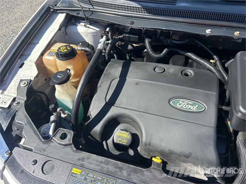 Ford EDGE SEL 2WD SUV 자동차