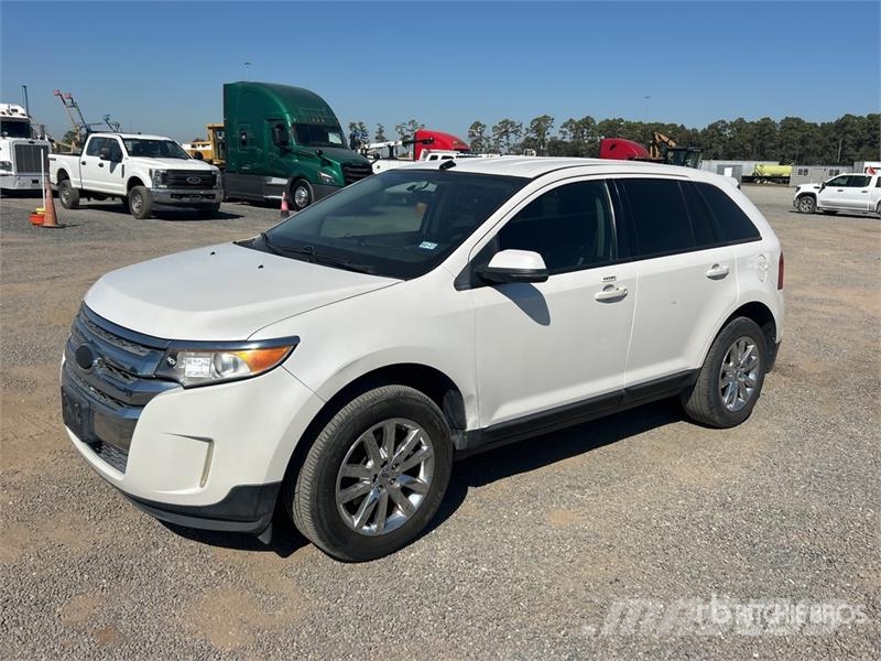 Ford EDGE SEL 2WD SUV 자동차