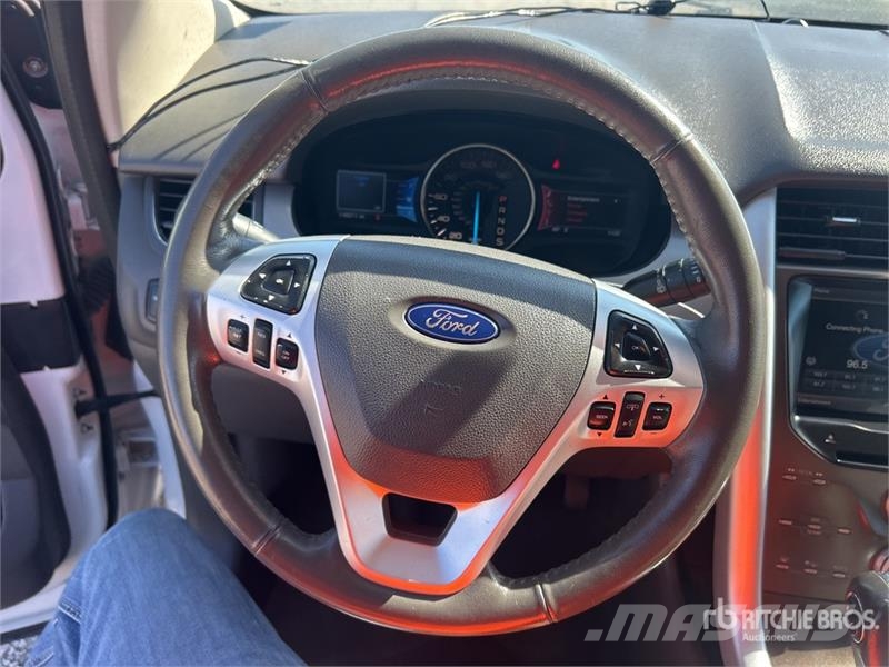 Ford EDGE SEL 2WD SUV 자동차