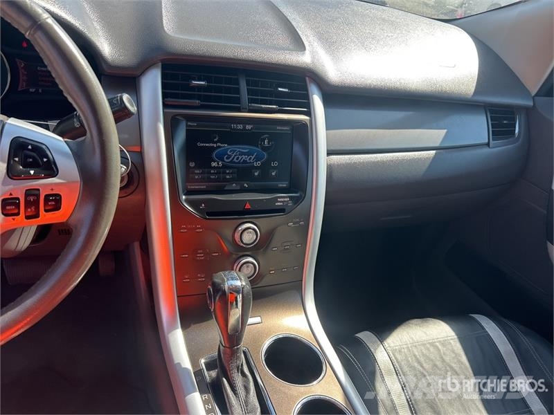 Ford EDGE SEL 2WD SUV 자동차