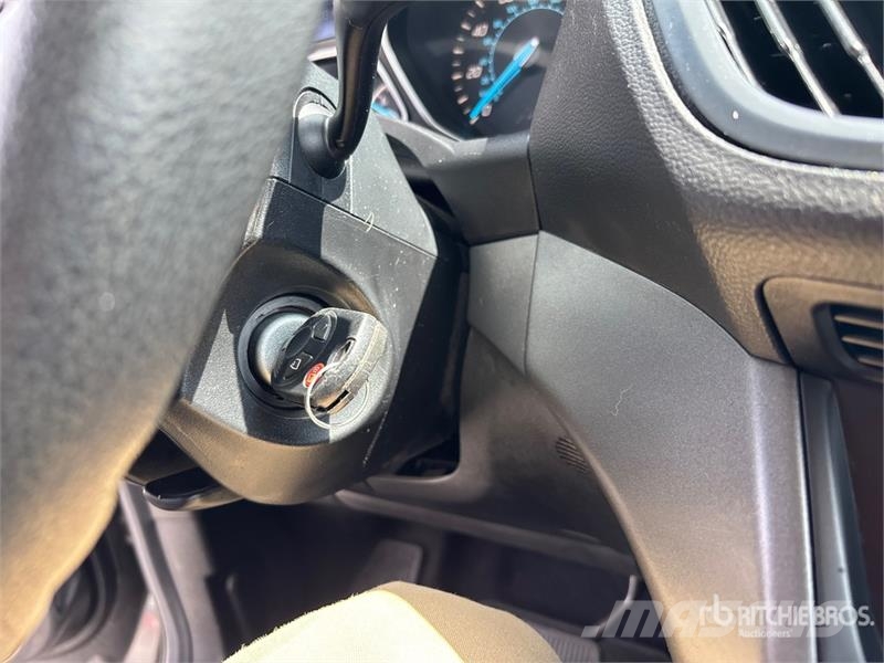 Ford Escape 2WD SUV PKWs