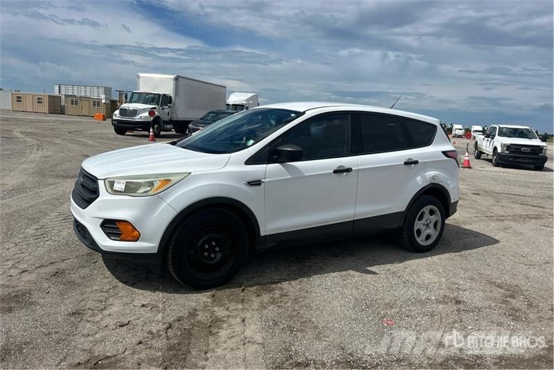 Ford Escape 2WD SUV 汽车