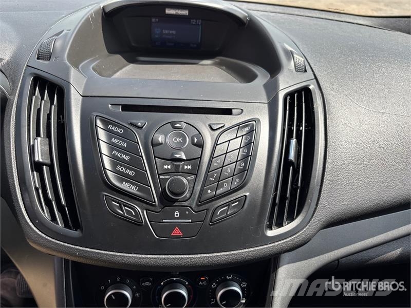 Ford Escape 2WD SUV PKWs
