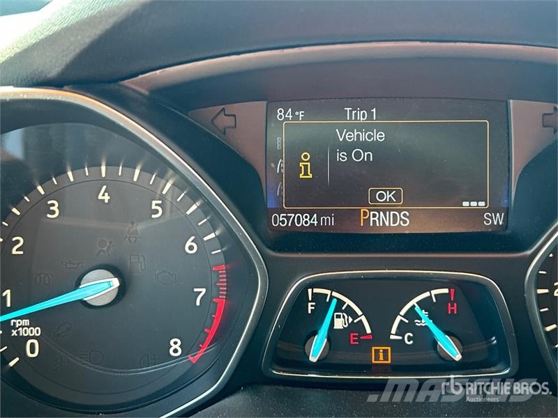 Ford Escape 2WD SUV Avtomobili