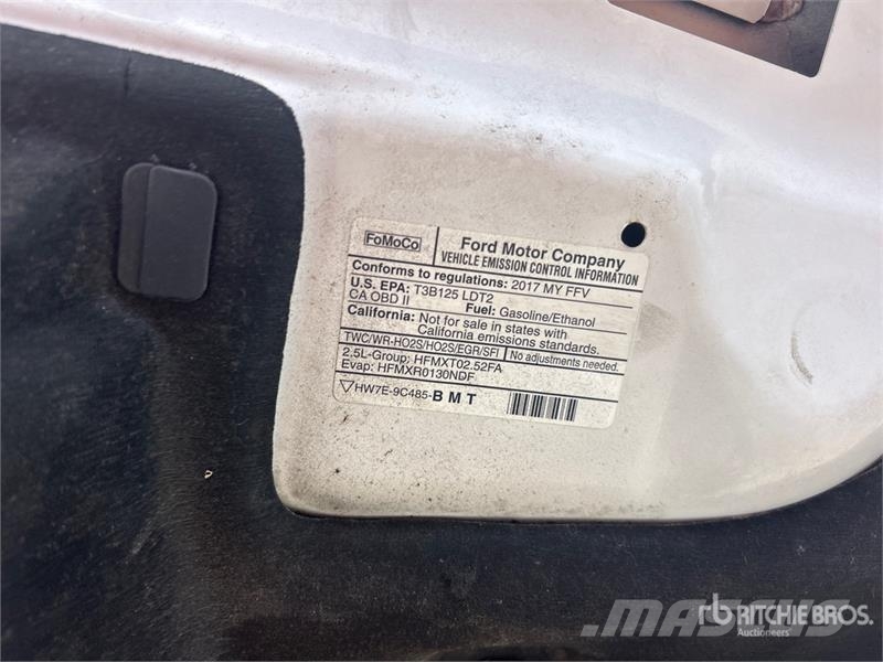 Ford Escape 2WD SUV 汽车