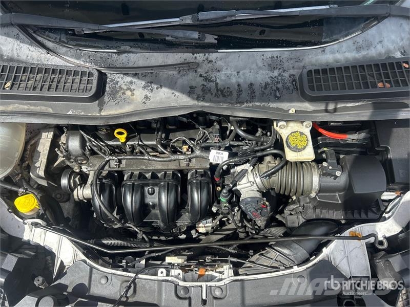 Ford Escape 2WD SUV 汽车