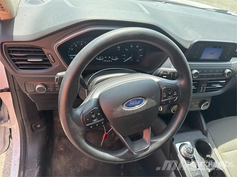 Ford Escape 2WD SUV PKWs
