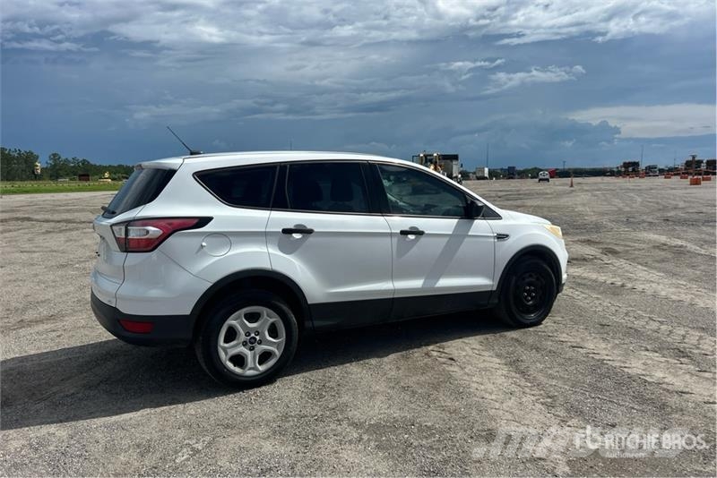 Ford Escape 2WD SUV 汽车