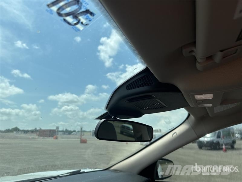 Ford Escape 2WD SUV PKWs