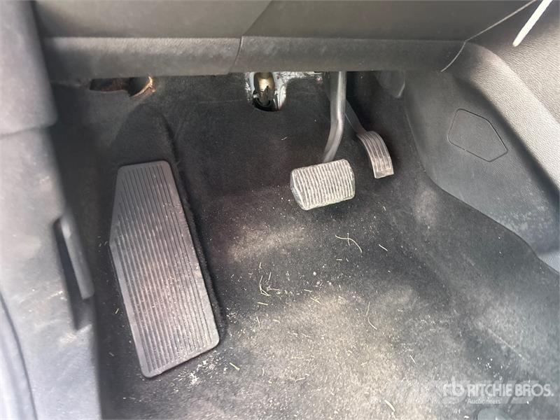 Ford Escape 2WD SUV 汽车