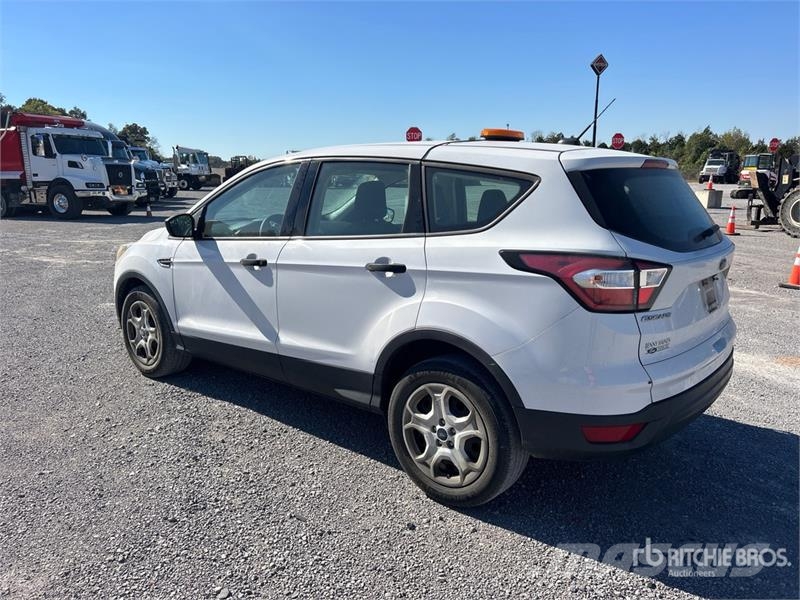 Ford Escape 2WD SUV Avtomobili