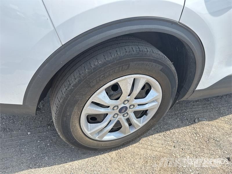 Ford Escape 2WD SUV PKWs