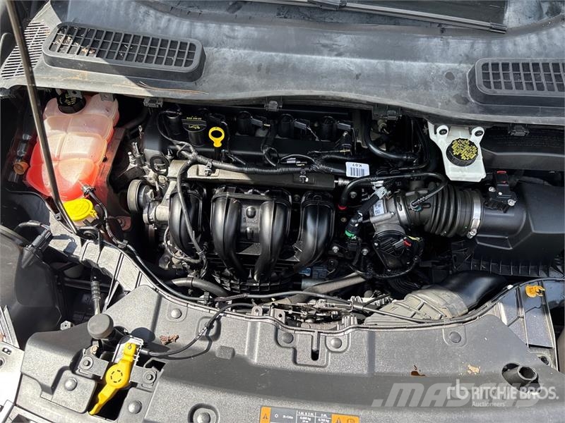 Ford Escape 2WD SUV PKWs
