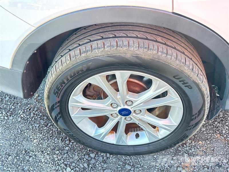 Ford Escape 2WD SUV Sõiduautod