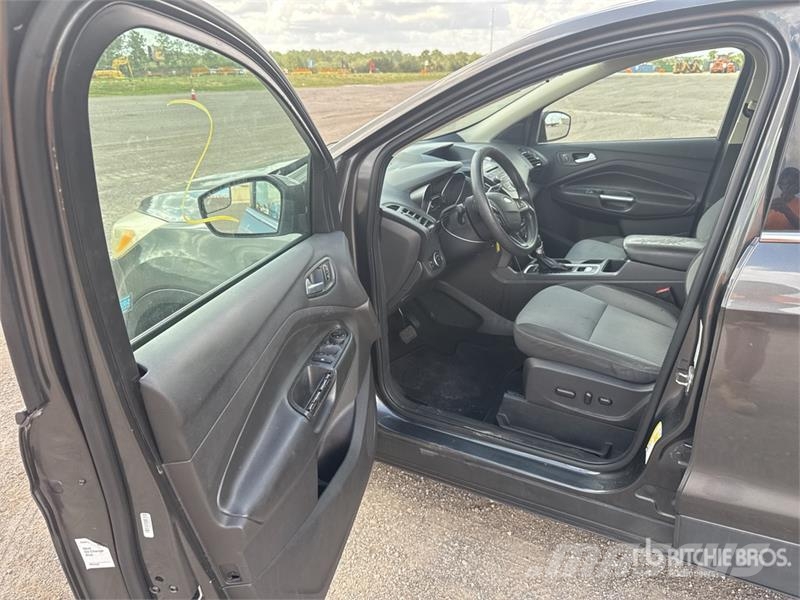 Ford Escape 4WD SUV Cars