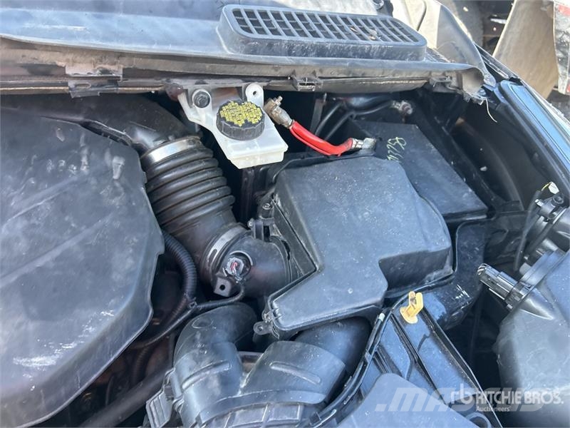Ford Escape SE 2WD SUV (Inoperable) Cars