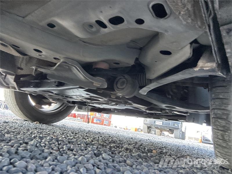Ford Escape SE 2WD SUV (Inoperable) Cars